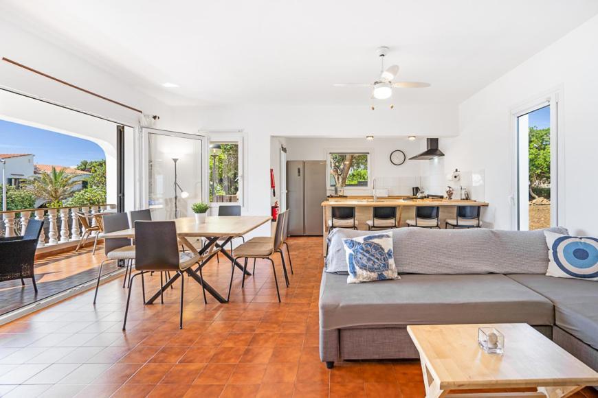 S'Auba Villa Exclusiva Con Piscina Privada De Agua Salada Y Horno De Pizza 埃斯·梅卡达尔 外观 照片
